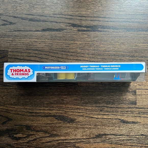 Thomas & Friends Muddy Thomas Engine Motorized Train | NIB - Picture 3 of 3